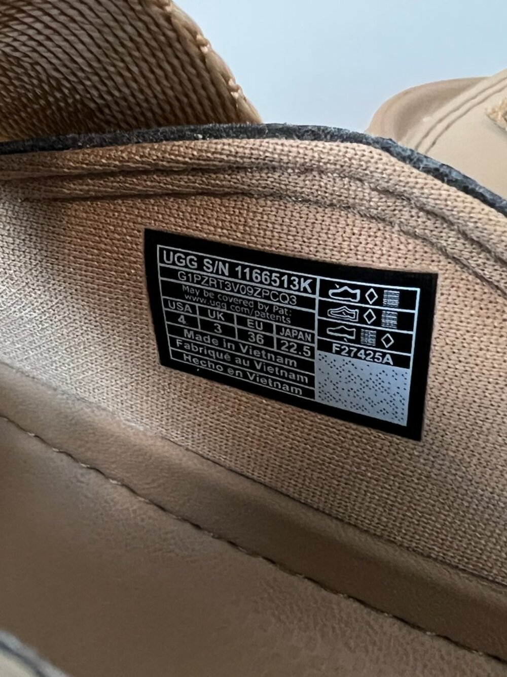 UGG Goldenglow Slide - Picture 4 of 5
